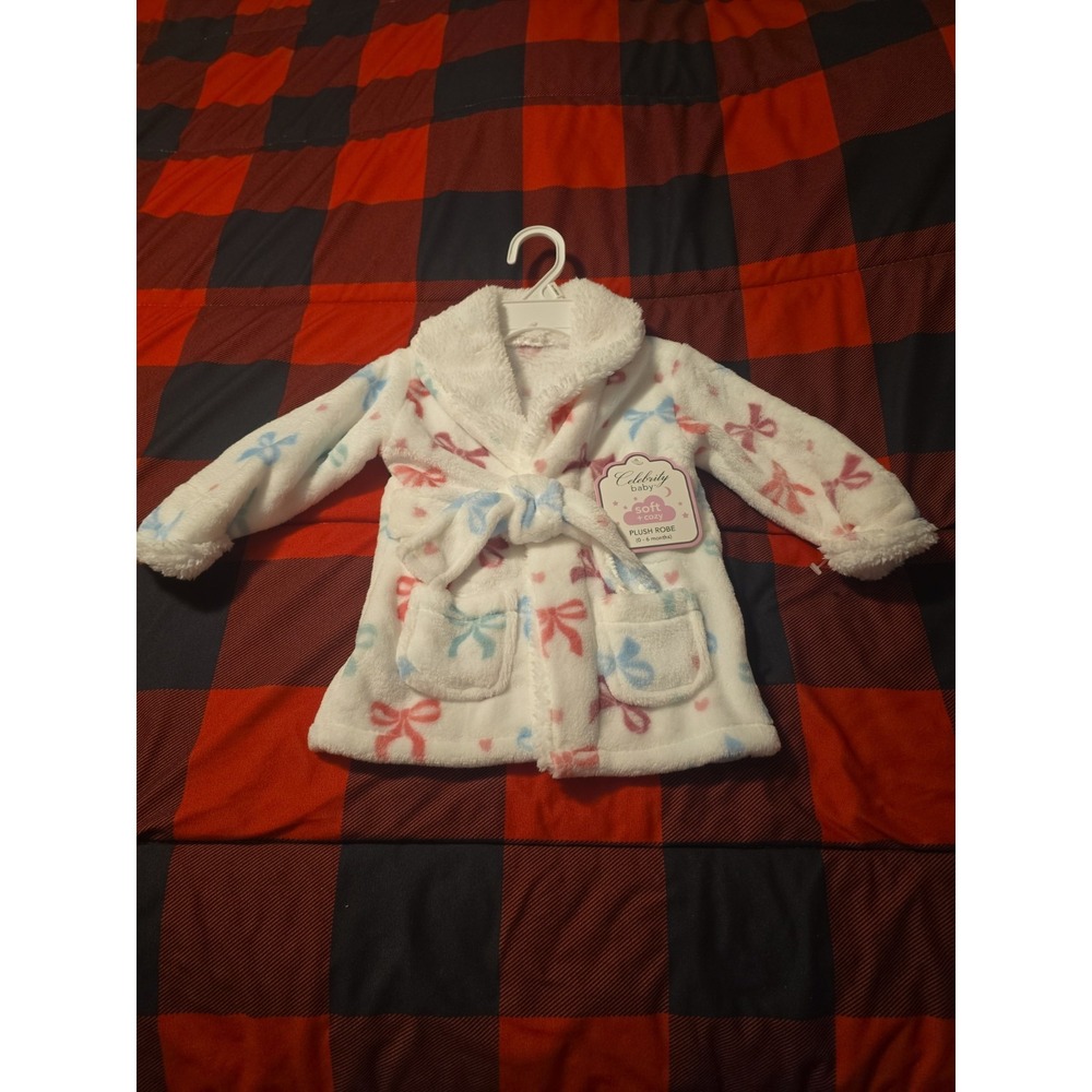 Celebrity Baby Plush Robe, Soft And Cozy With Bows 0-6 months